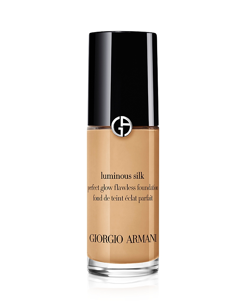 Armani Collezioni Luminous Silk Perfect Glow Flawless Oil-free Foundation Mini In . (light To Medium With An Olive Underto